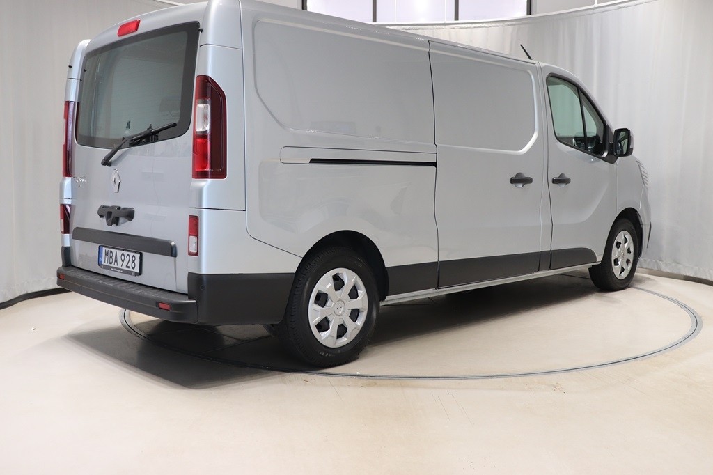 Renault Trafic 2024, photo 4/42