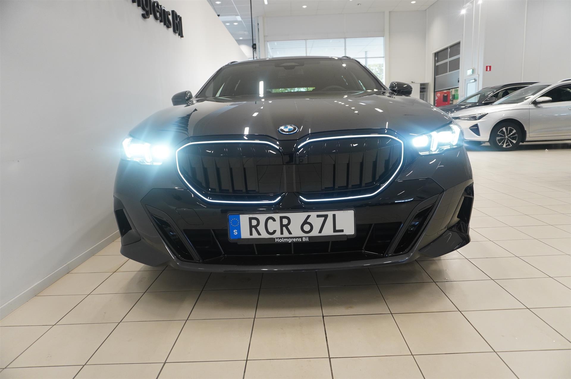 BMW 550 2026, bild 4/41