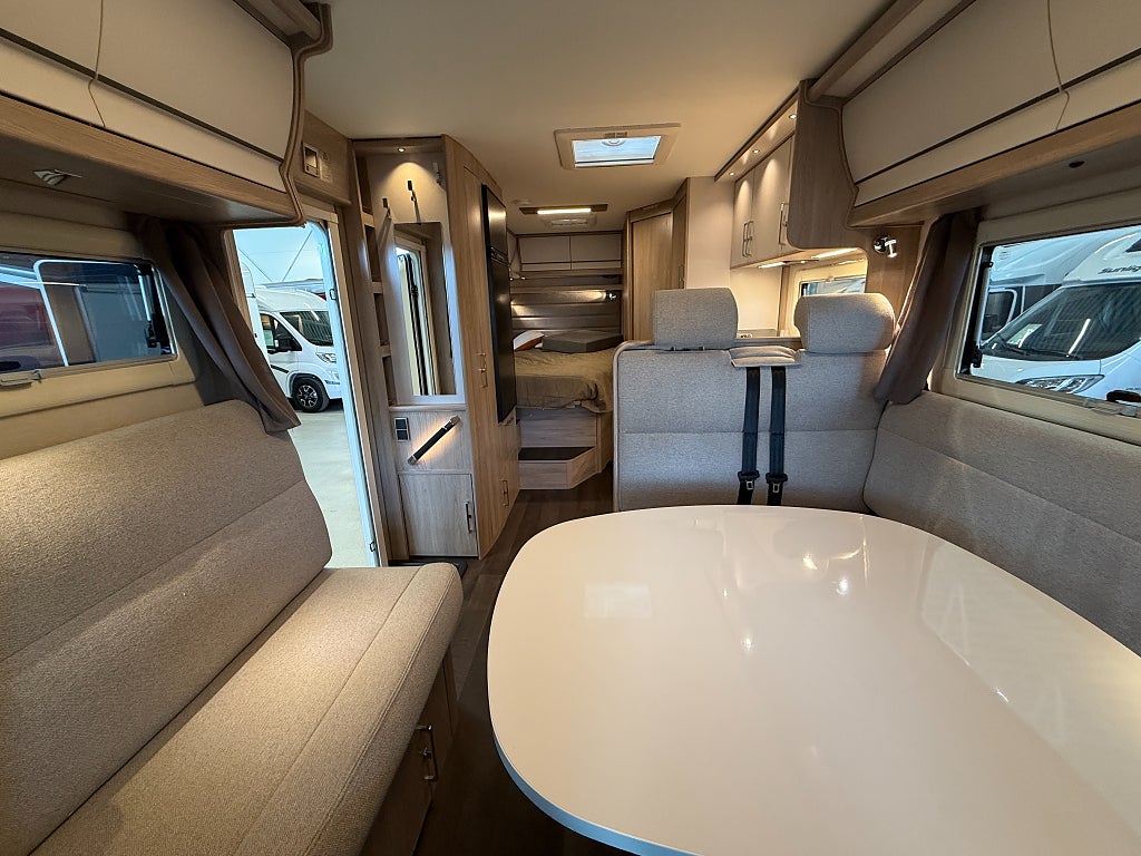 Kabe Travel Master Classic 740 LXL *Automat*4250kg Totalvikt*