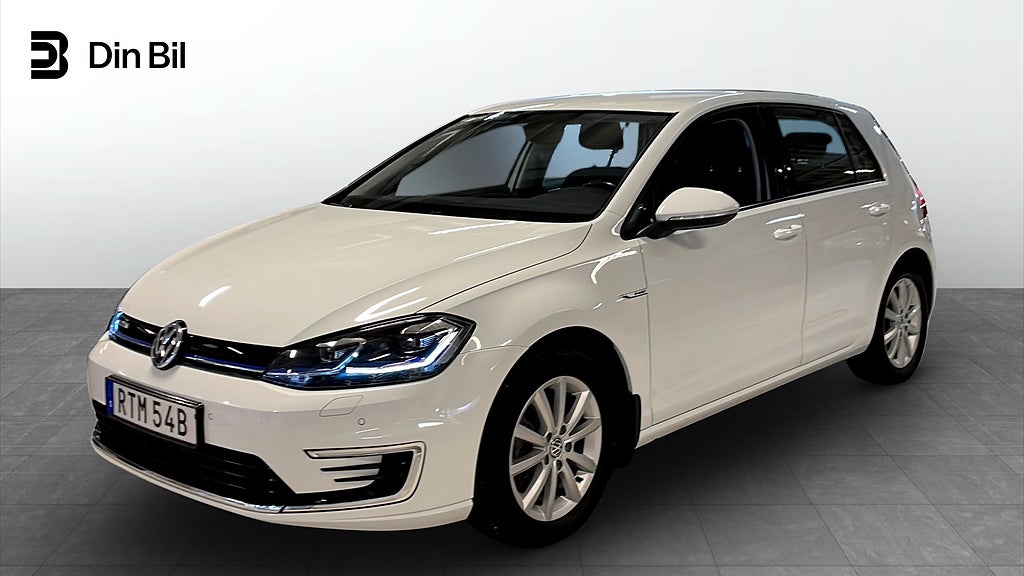 Volkswagen E-Golf 35,8 kWh 136hk B-Kam 1 Ägare V-Hjul