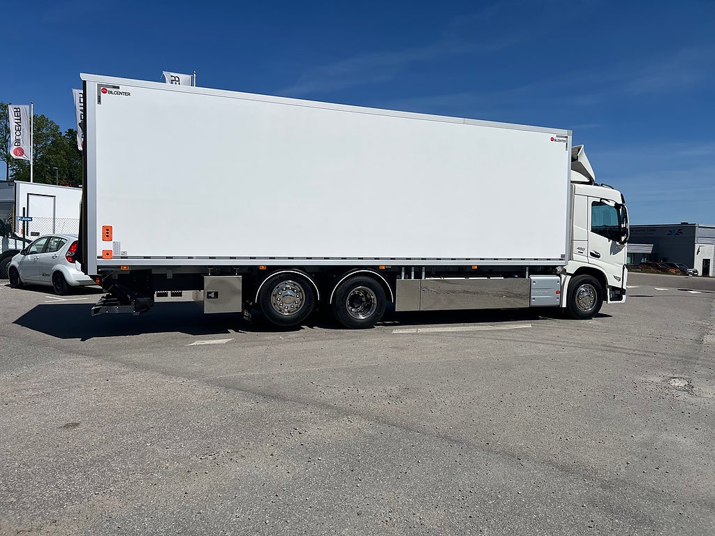 Volvo Trucks FM13 460 Kylbil/Frysbil Dubbla lastplan 21 PPL