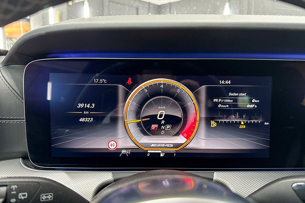 Mercedes-Benz AMG 2019
