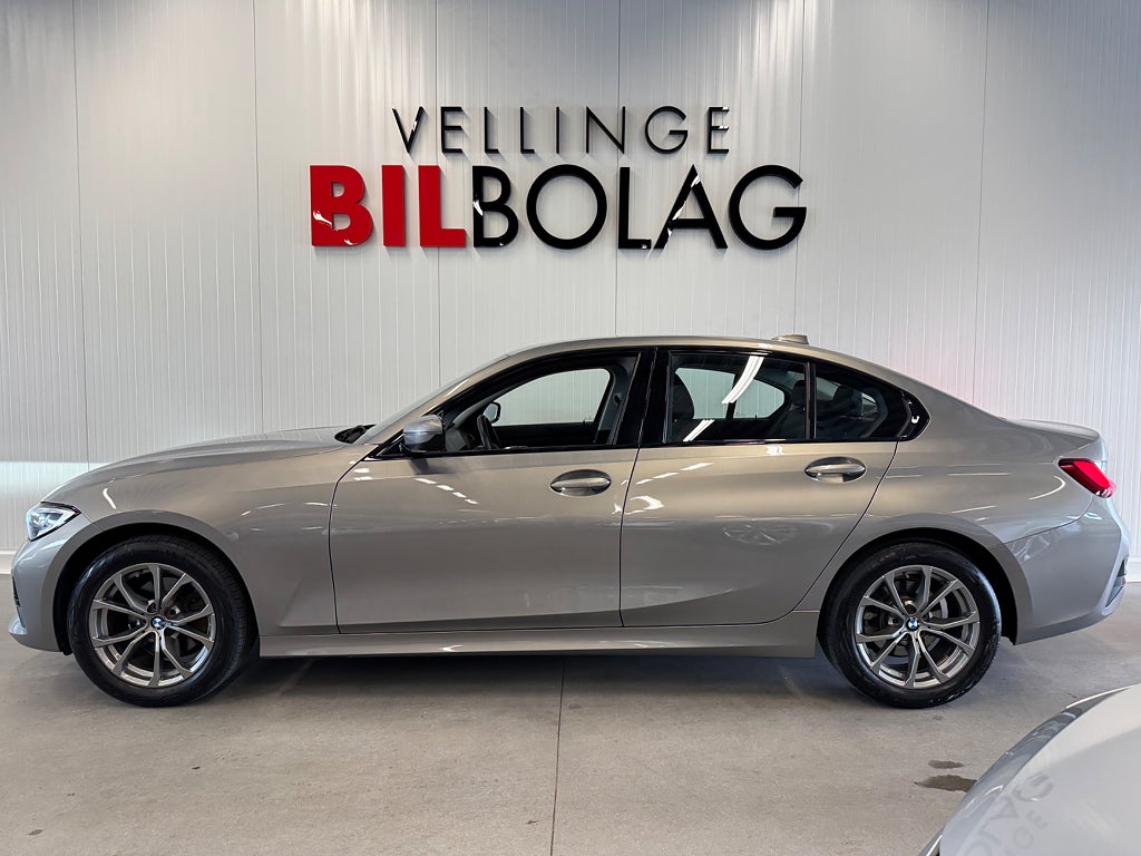 BMW 320D xDrive Sport line Minnesstol Adaptiv farth Keyless
