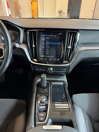 Kombi Volvo V60 9 av 14