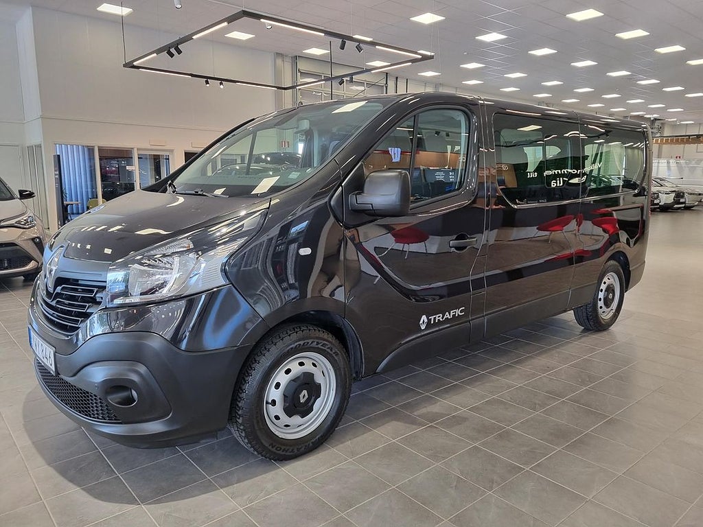 Renault trafic Passenger 9-sits Värmare Moms Drag