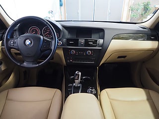 SUV BMW X3 12 av 21