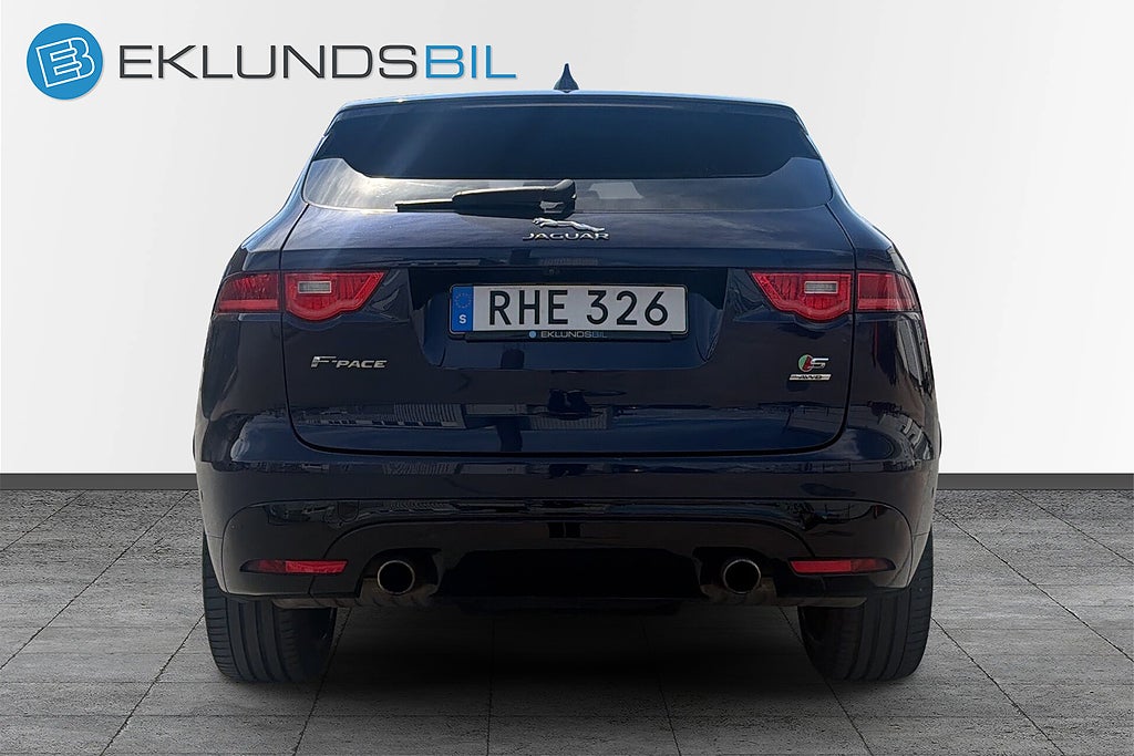 Jaguar F-Pace 2017