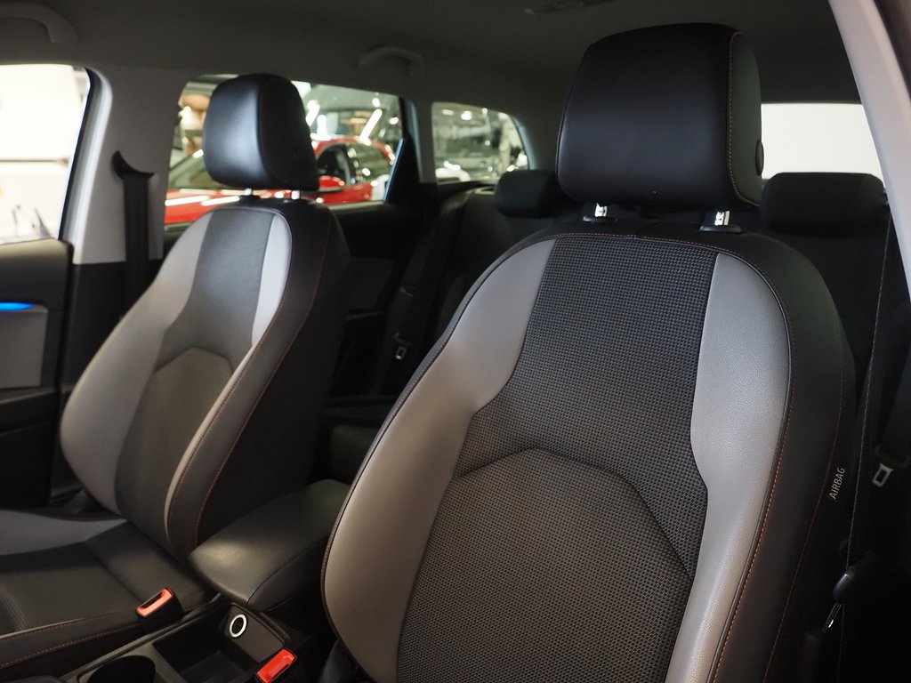 Seat Leon X-Perience 1.4 TSI Limited Edt Drag Kamera M-Värm 2018