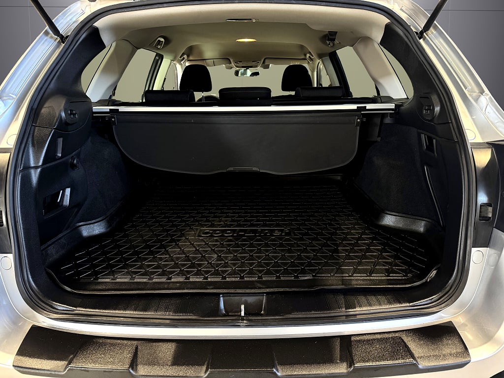 Subaru Outback 2.0 4WD Lineartronic 150hk Värmare Dragkrok - miniatyr 16