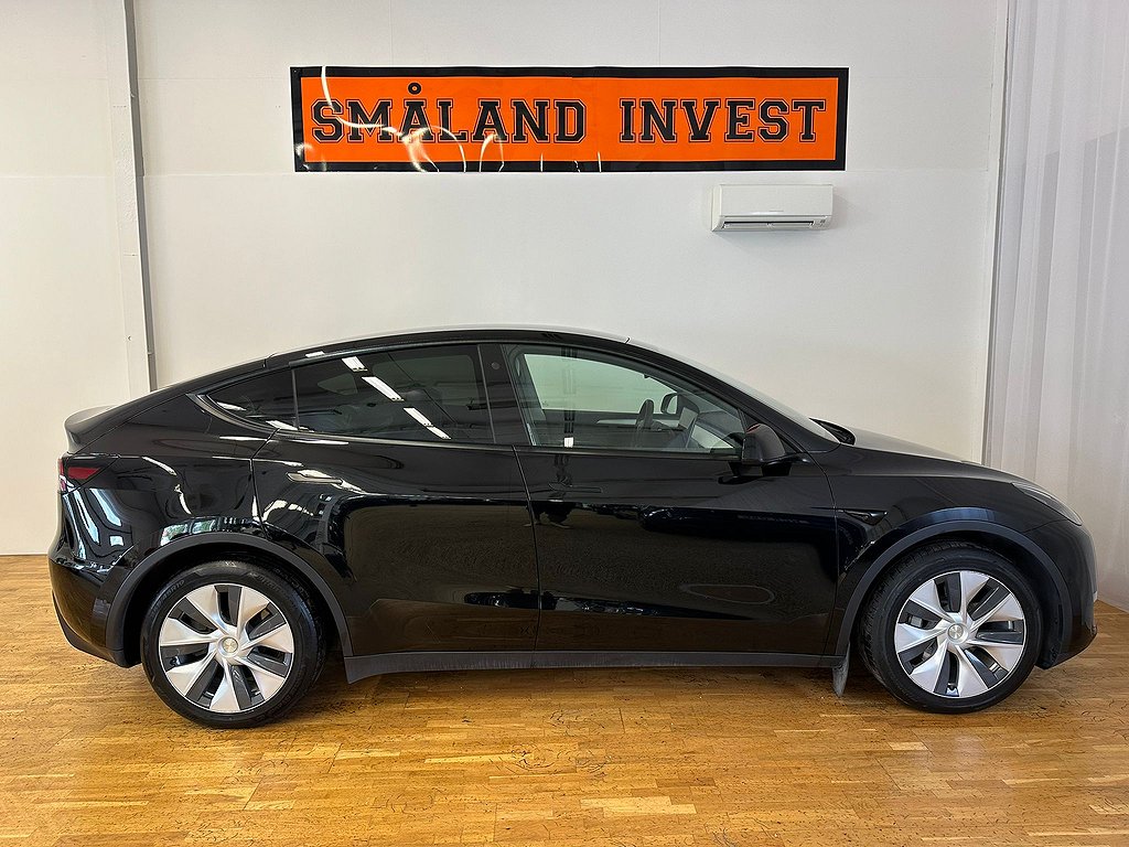 Tesla Model Y Long Range AWD / Dragkrok/ Leasing/ Moms/