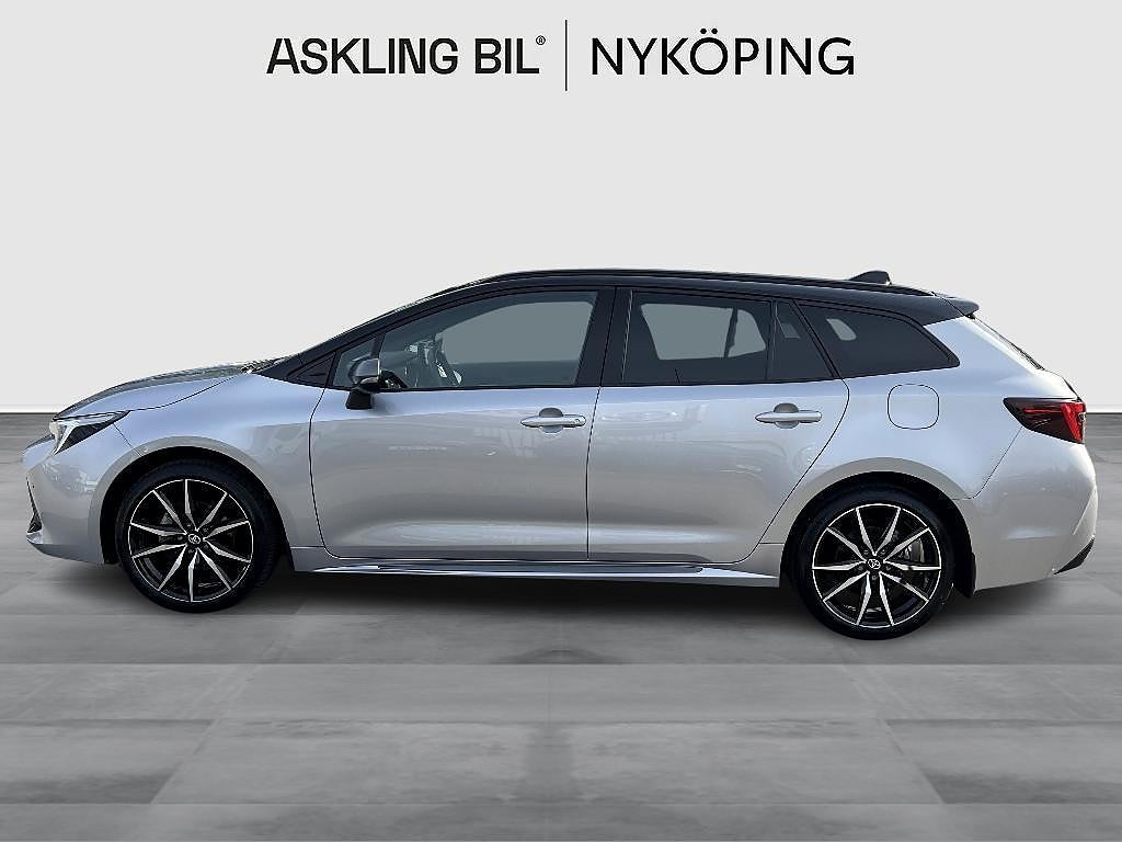 Toyota Corolla 2024 - miniatyr 3