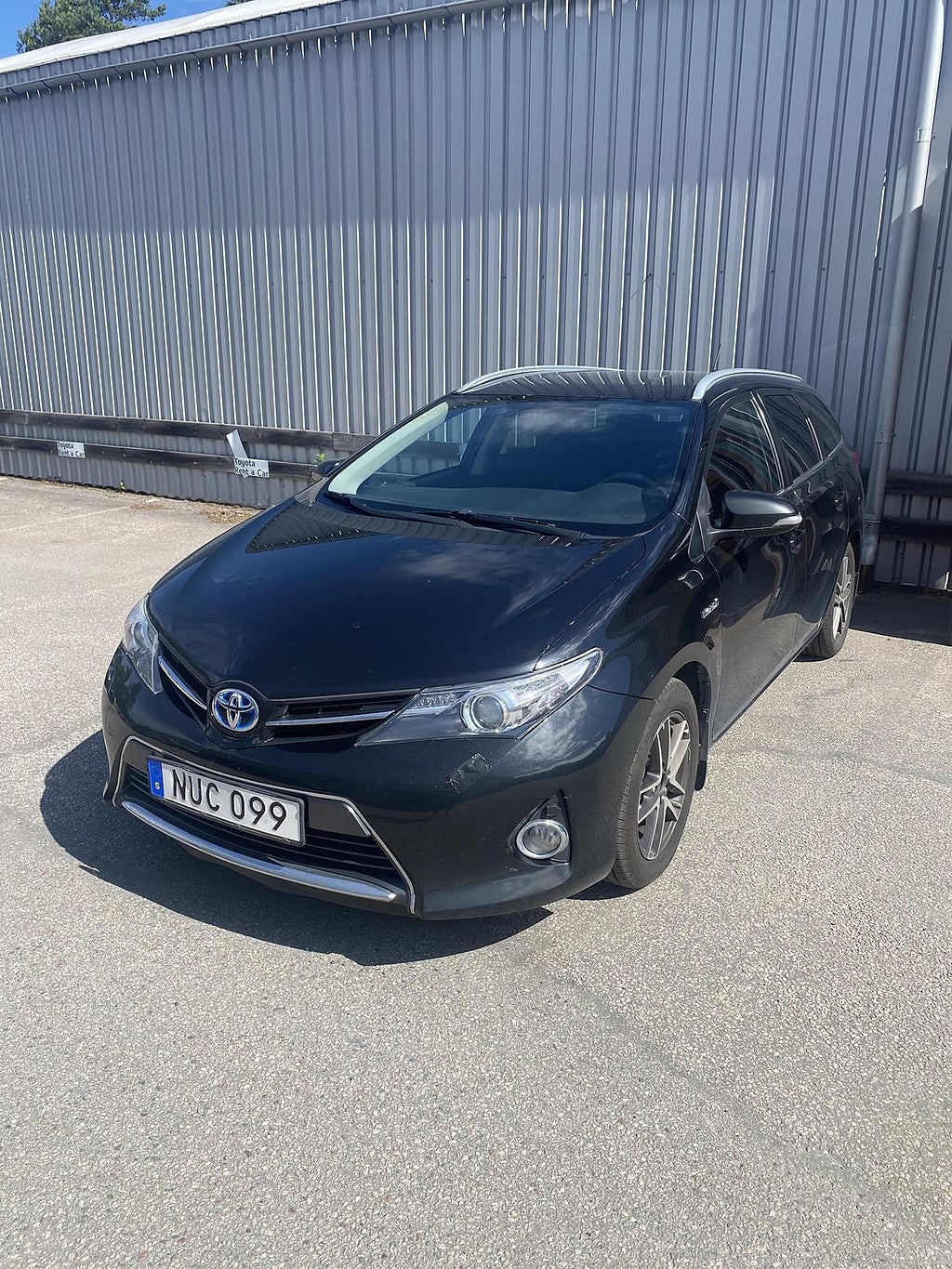 Toyota Auris Touring Sports Hybrid e-CVT | Vinterhjul | M...