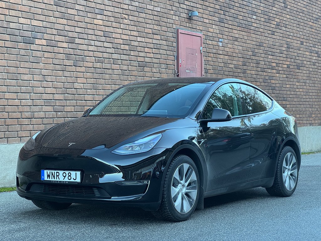 Tesla Model Y Long Range AWD Leasbar 1 ägare S+V-hjul