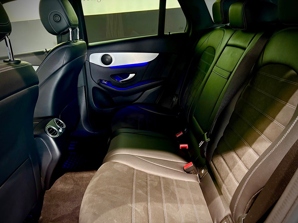 Mercedes-Benz GLC 220 d 4MATIC AMG Värmare Digital  Cockpit - bild 9