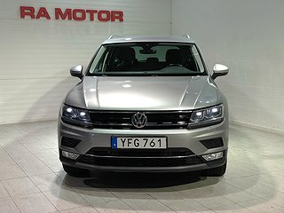 SUV Volkswagen Tiguan 2 av 24