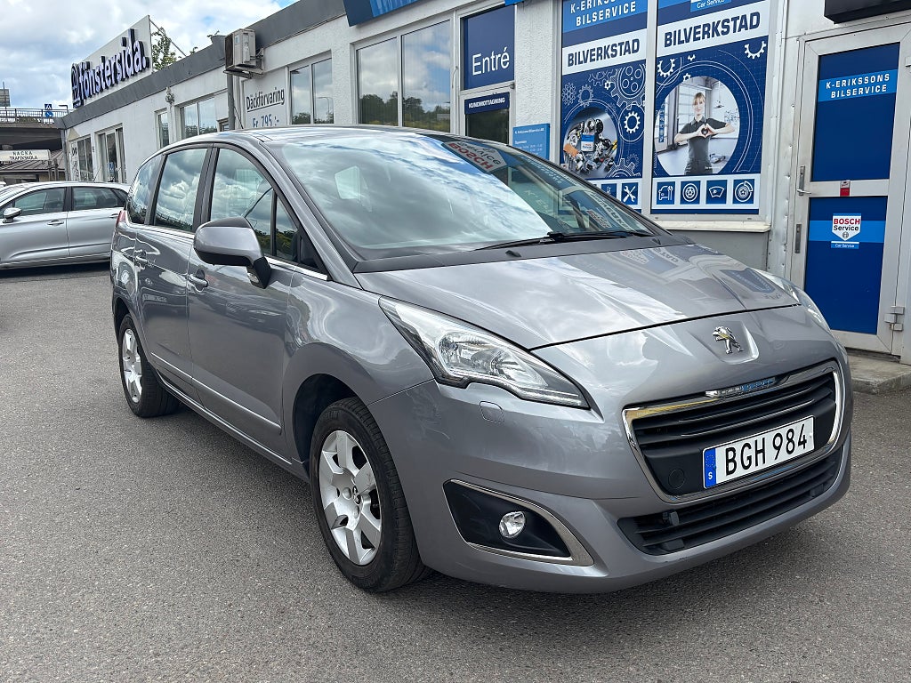 Peugeot 5008 1.6 BlueHDi 120 Euro6 / 7-Sits / SoV-Hjul / Dragkrok