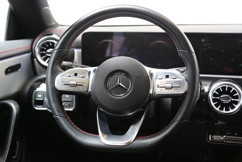 Mercedes-Benz CLA 250 e Shooting Brake 8G-DCT AMG Line Pano Drag Leasbar 2023
