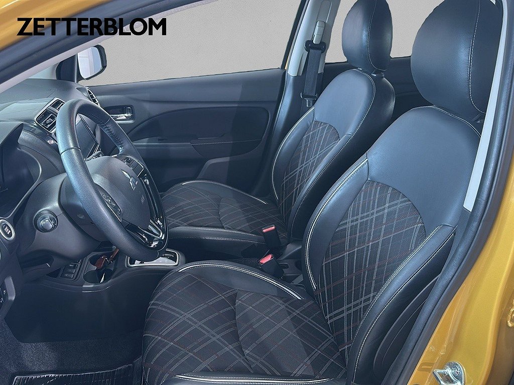 Halvkombi Mitsubishi Space Star 7 av 15