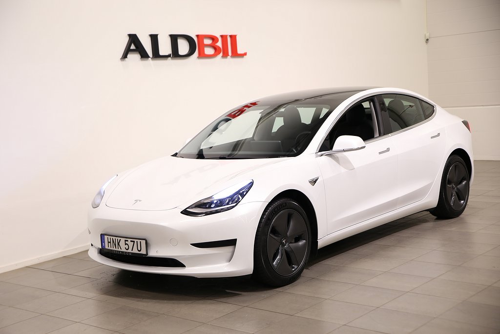 Tesla Model 3 Standard Range Plus 258hk RWD / Läder / Backkamera / Nav