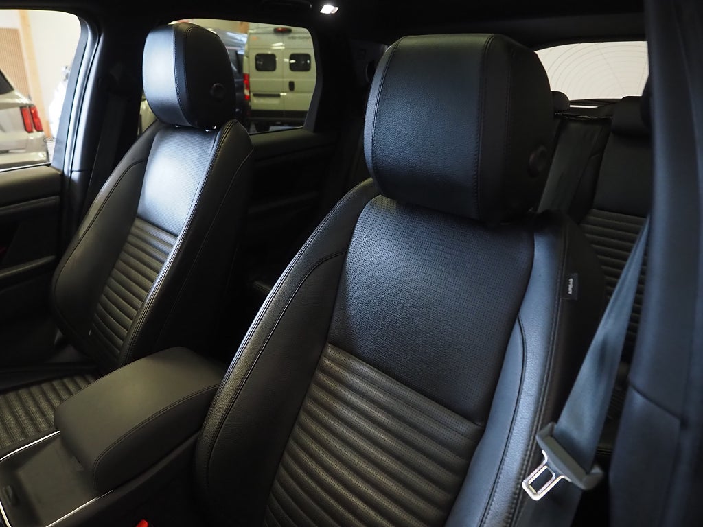 Land Rover Discovery Sport D180 MHEV SE AWD Signature | Pano | Drag | Skinn 2020