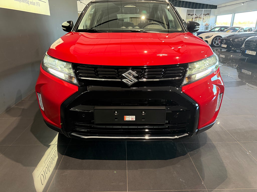 Suzuki Vitara Inclusive Hybrid Automat Service 3 år - bild 2