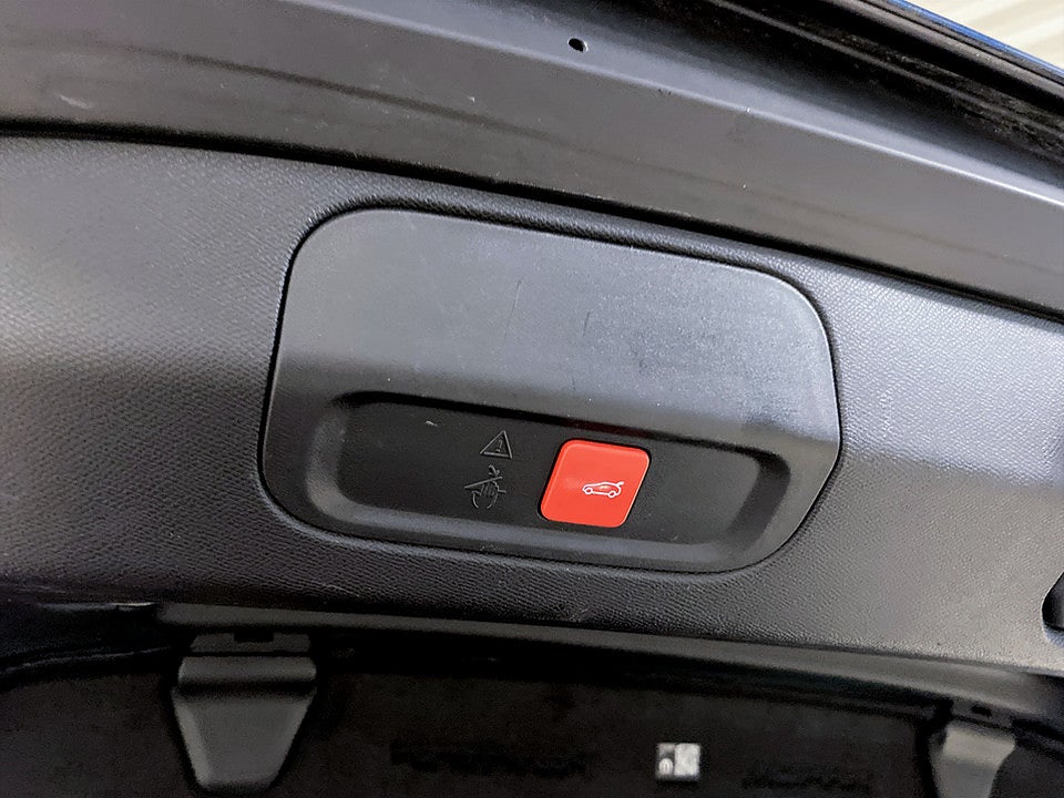 Bild på Peugeot 408 GT PHEV 225hk Aut B-KAMERA CARPLAY DRAG MASSAGE