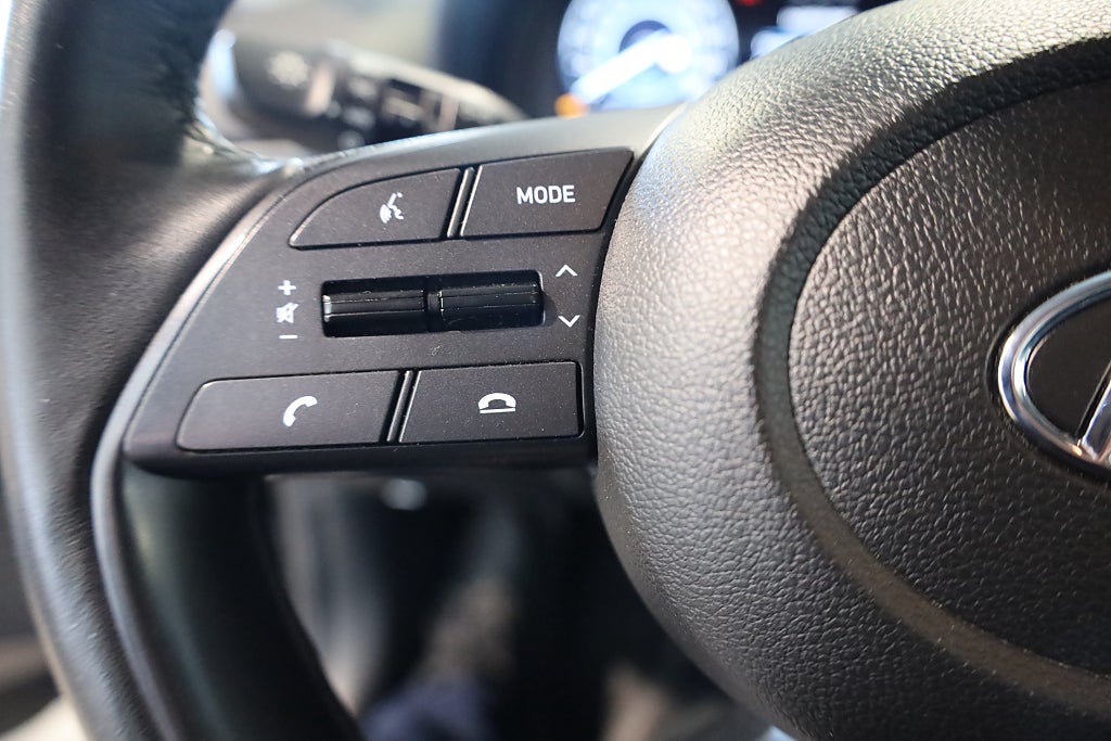 Hyundai i20 1.0 T-GDI DCT Essential Kamera CarPlay Rattvärme Leasba 2022