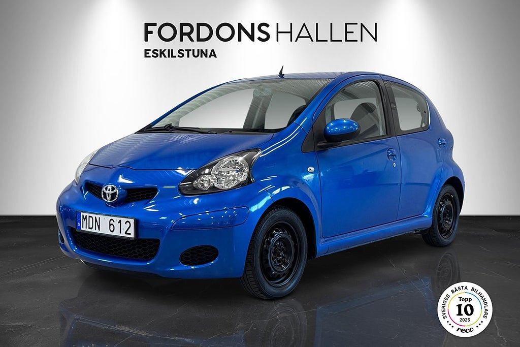 Toyota Aygo 5-dörrar 1.0 VVT-i Euro 5 /Vinterhjul /Låga mil