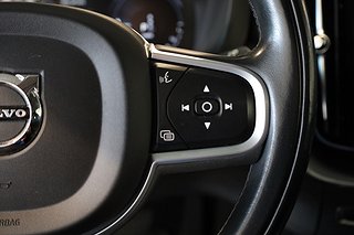 SUV Volvo XC60 25 av 28