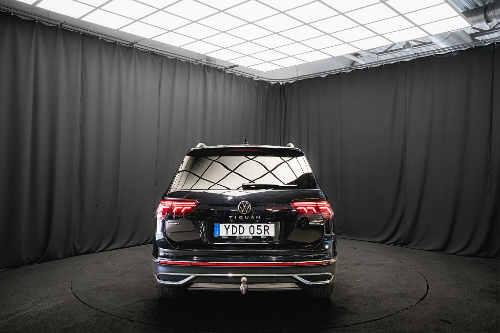 Volkswagen Tiguan Allspace TSI 4MOTION 7-sits B-VÄRM DRAG KAMERA IQ. COCKPI