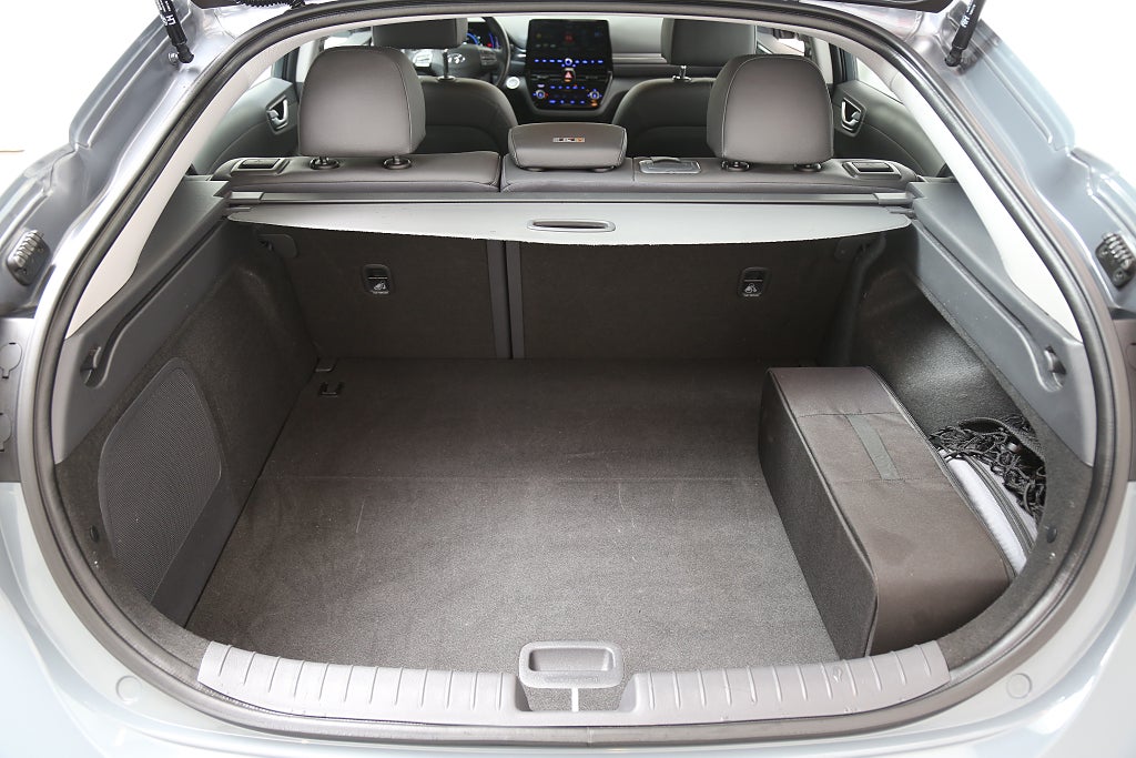 Hyundai IONIQ Electric 38.3 kWh Premium Plus Navi CarPlay Skinn 2020