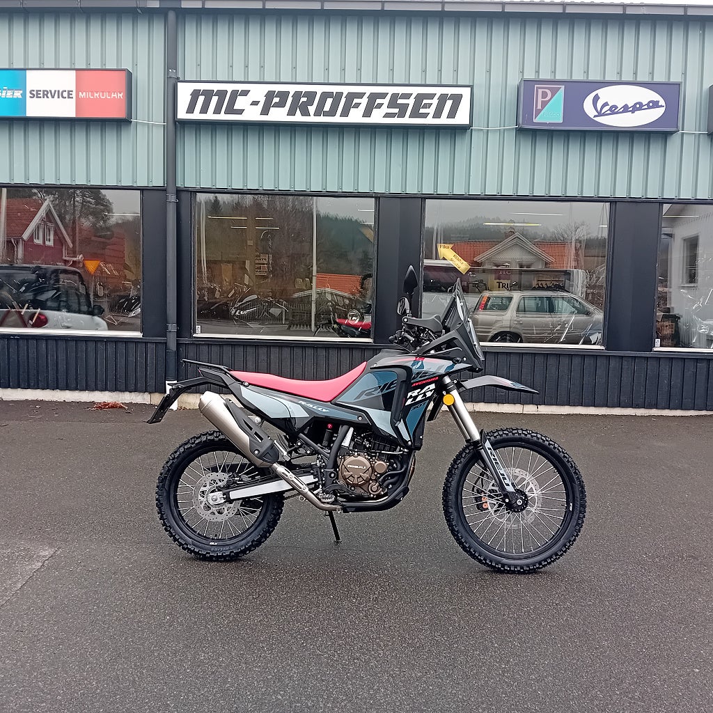 Rieju Aventura Rally 307 // DEMO ! 