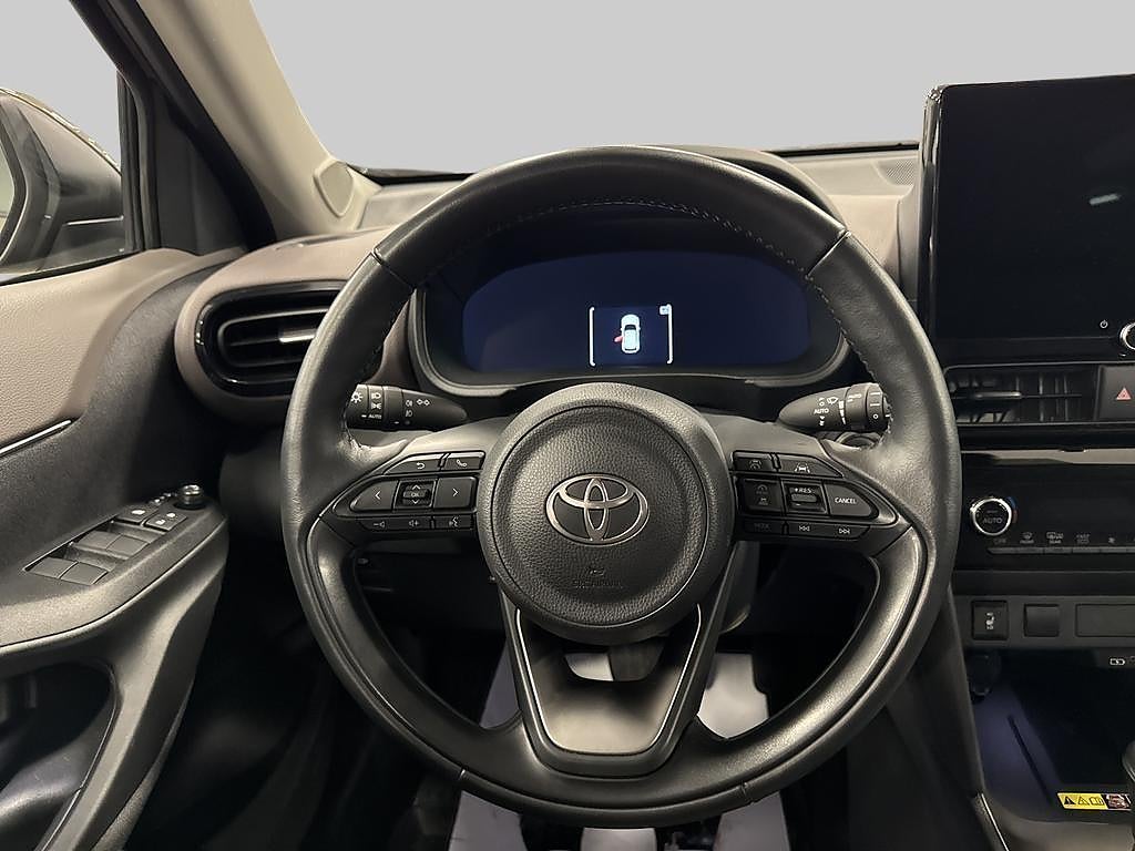 Toyota Yaris Cross 2024 - miniatyr 10