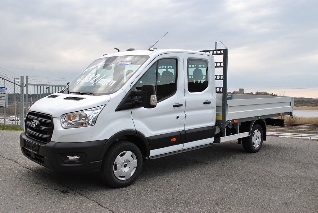 Ford Transit 7-Sits D-Hytt med 3,3m Flak 