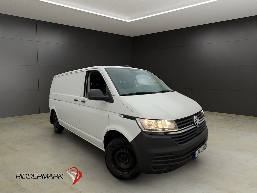 Volkswagen Transporter L2 150hk Värmare Drag B-Kamera Moms
