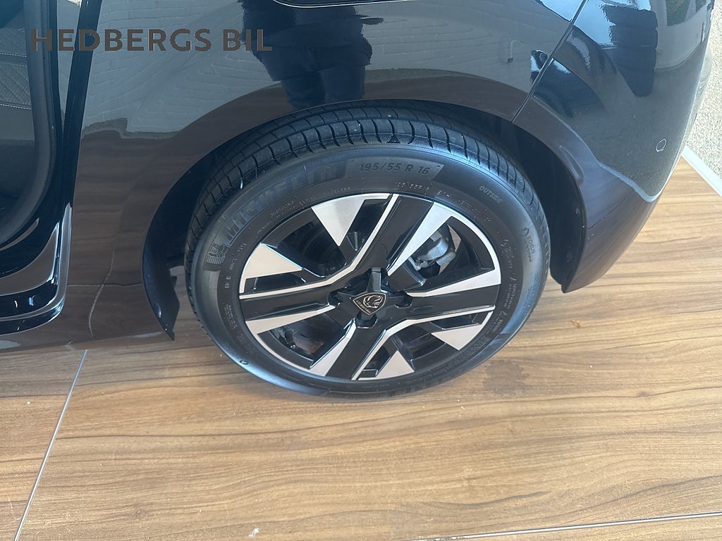 Peugeot 208 1.2 PT Allure 100HK thumbnail