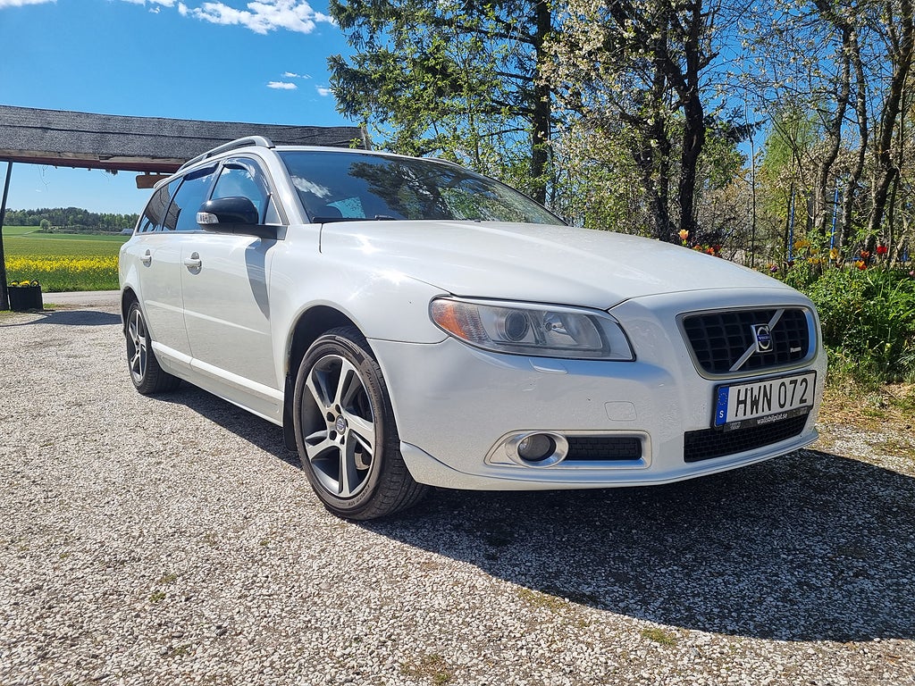 Volvo V70 2.4D Geartronic Momentum Euro 4