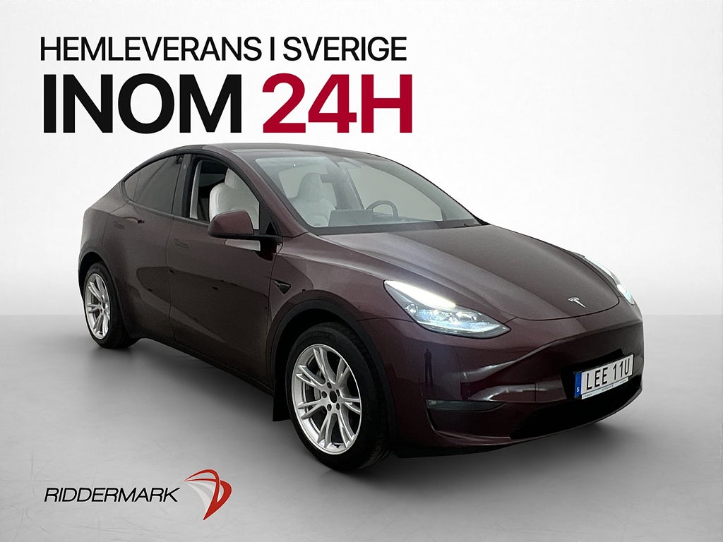 Tesla Model Y Long Range AWD MOMS Drag Panorama