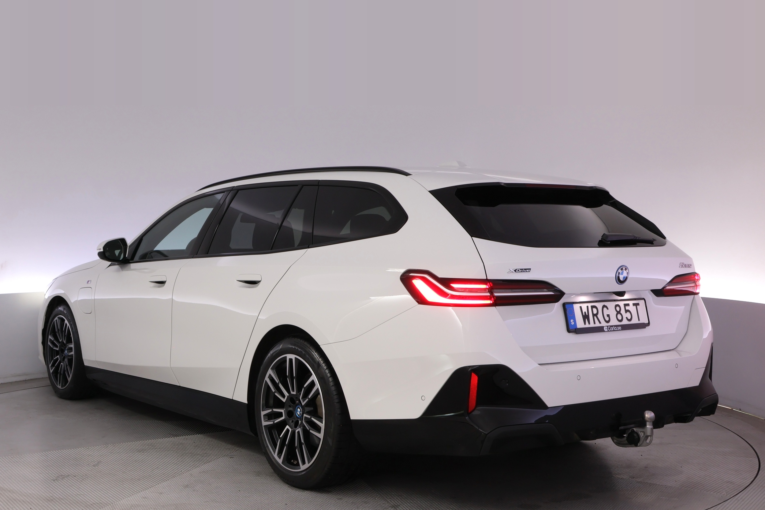 BMW 530 e xDrive Touring M-Sport 2025, bild 4/58