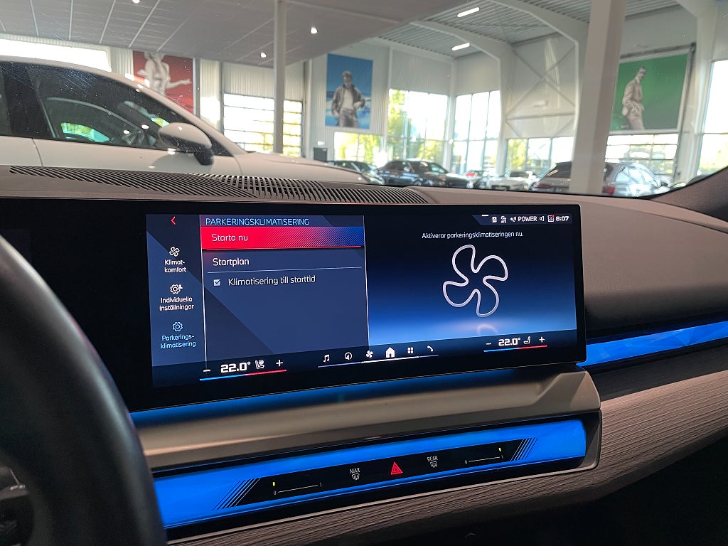 BMW i5 2024 - miniatyr 17