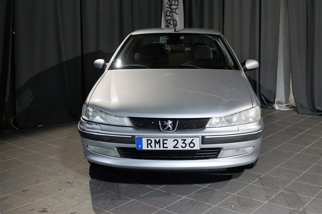 Peugeot 406 ST 2,0 HDI 2000, bild 2/37