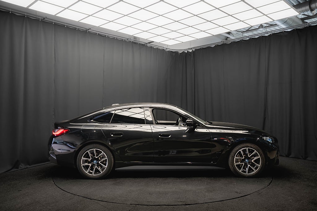 BMW i4 eDrive40 M Sport DRAG 360° LASER HEAD-UP MOMS 1 ÄGARE