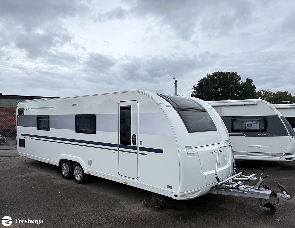 Adria ALPINA 753HK inkl. förtält - 3.95% ränta + utökad garanti!