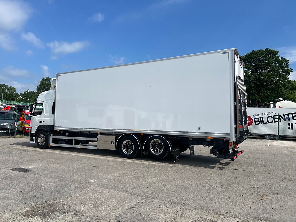 Volvo FM13 410 6x2 Skåpbil, *17 400 Mil*, Euro 6