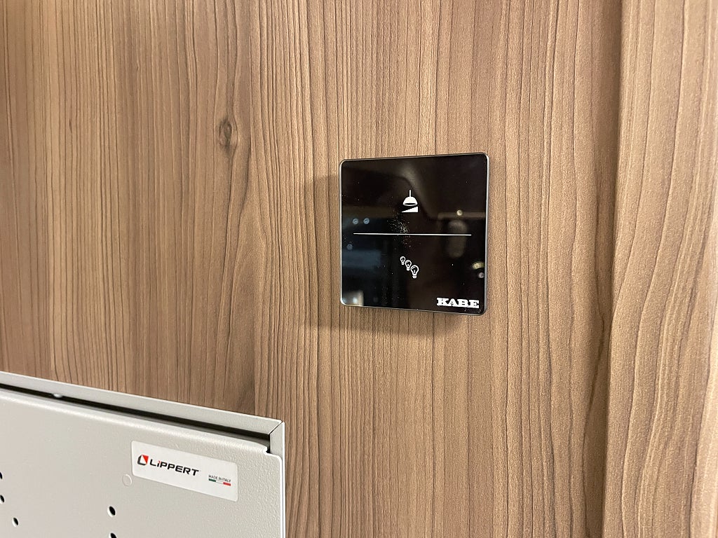 Kabe TMRI 830 LGB Imperial /Drag/Cinderella/Bakhjulsdriven 190hk - Kabe