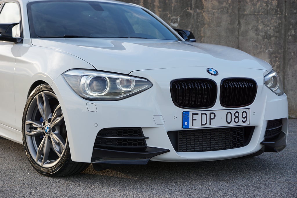 BMW M135i xDrive 320hk|H&K|Lucka|Navi|Keyless|H&R|SE SPEC|