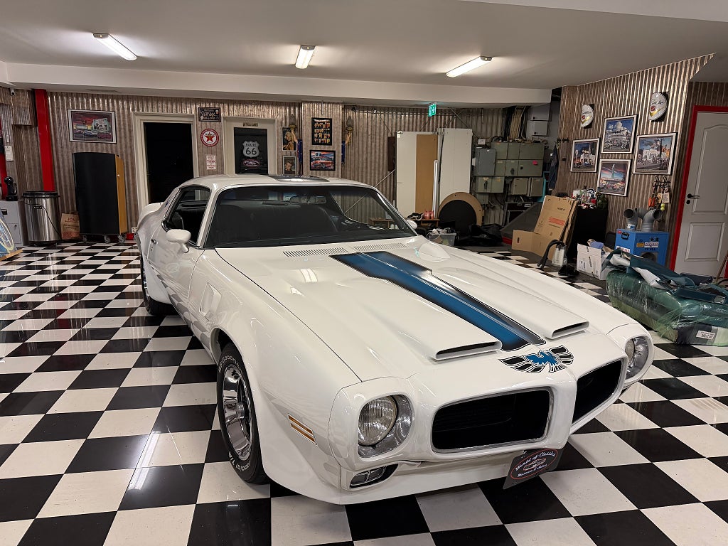 Pontiac Firebird Trans AM tribute -71