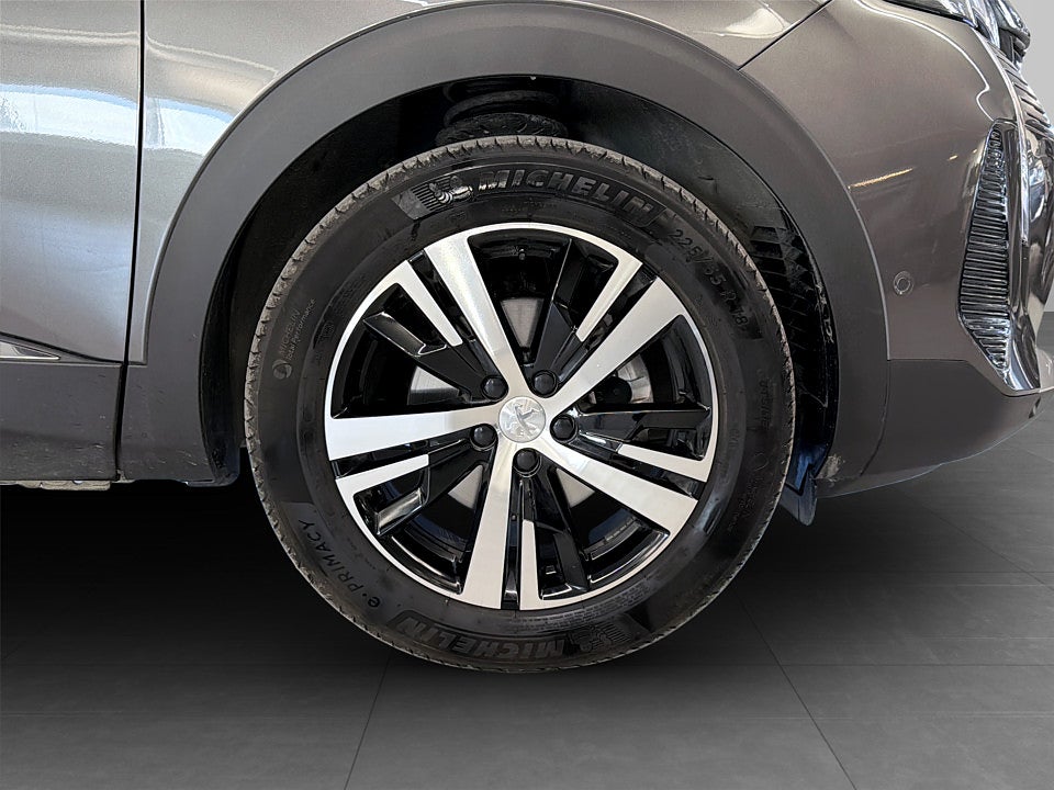 Bild på Peugeot 3008 GT 1.2 PT 130hk B-KAMERA CARPLAY