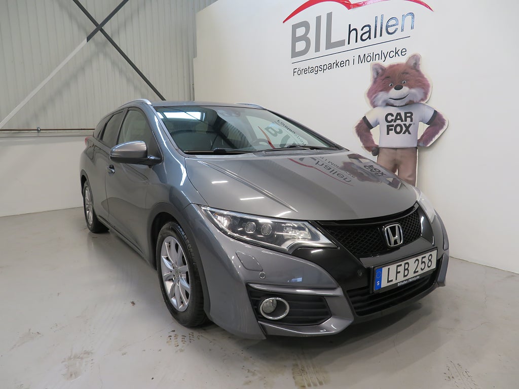 Honda Civic Tourer 1.8 i-VTEC 142HK 1Ägare Kamera Navi Automat EU6