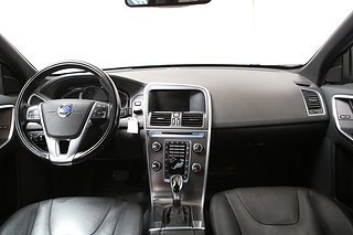 SUV Volvo XC60 20 av 27
